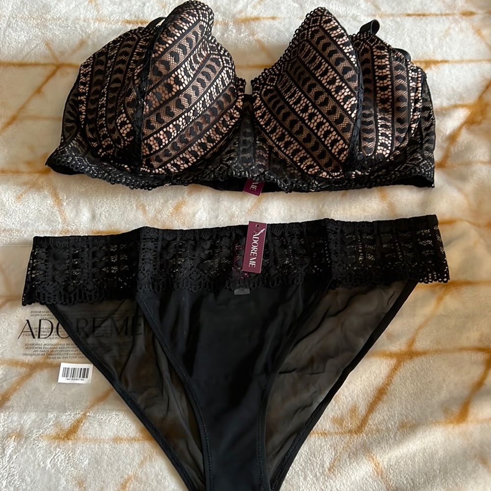 Adore Me Nymphadora Contour Plus Bra and Panty Set